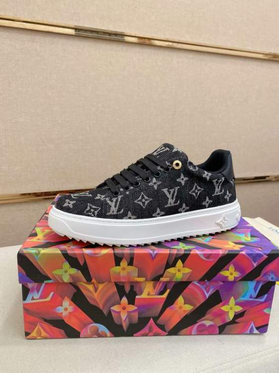 Picture of Louis Vuitton Shoes _SKULVsz38-44hnh060415624